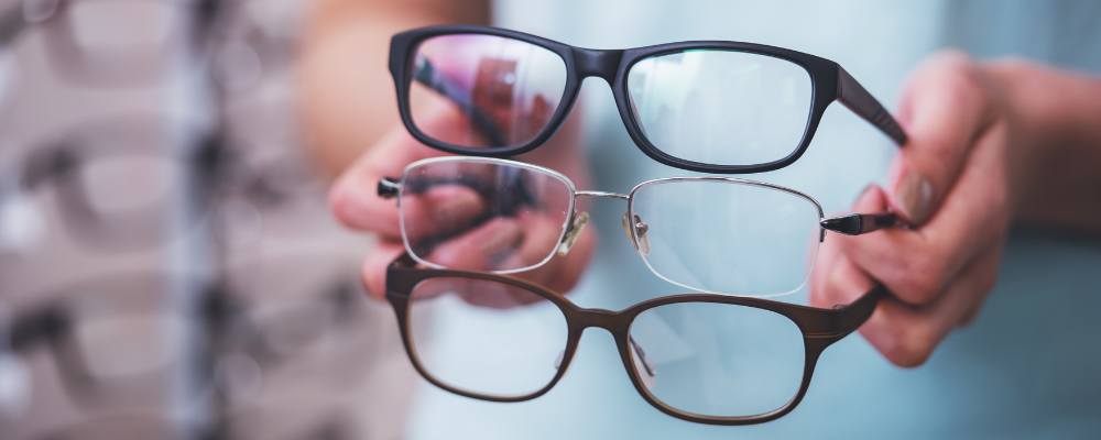 How to Choose Eyeglass Lenses Based on Your Prescription Strength
